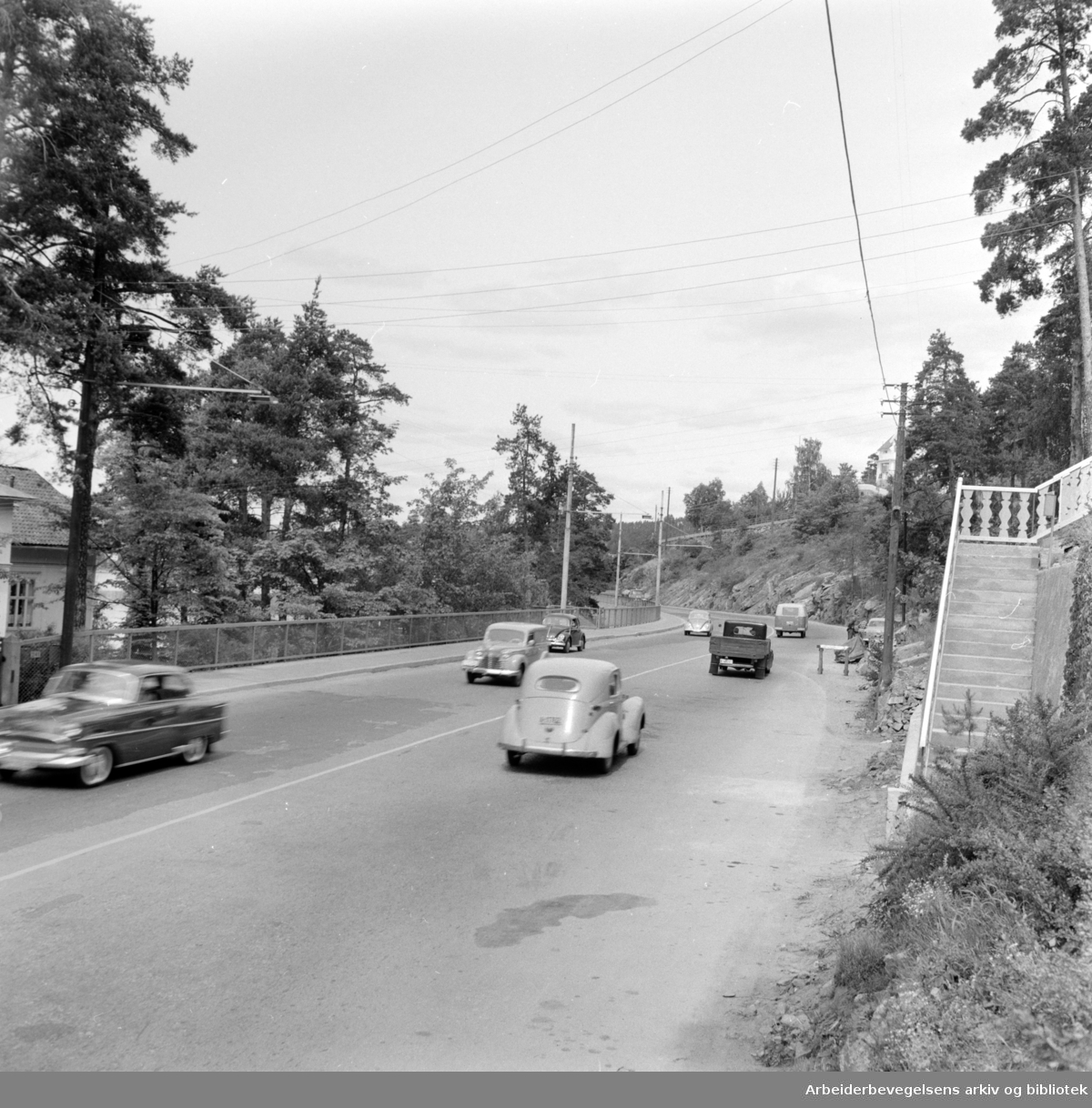 Mosseveien ved Katten. Biltrafikken. Juni 1959