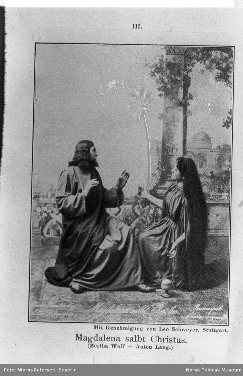 Maria Magdalena salver Kristus. Avfotograferinger fra Skuespillet i Oberammergau 1900. Bibelske motiver.