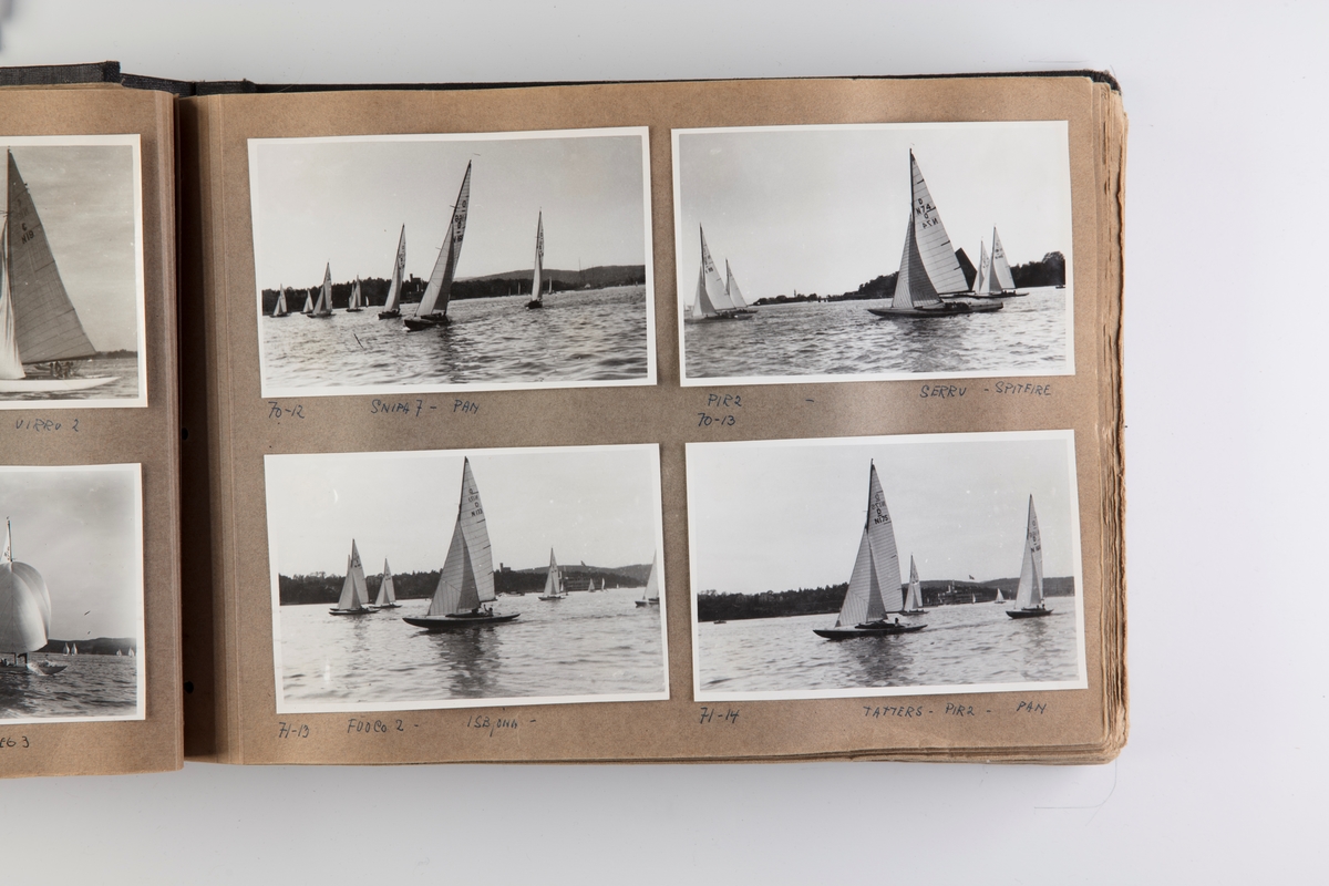 Album med fotografier av seilbåter fra regattaer i 1947-1948.