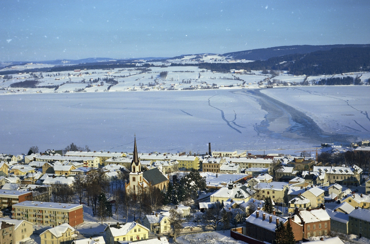 Gjøvik år 1968 Flyfoto - Mjøsmuseet / DigitaltMuseum