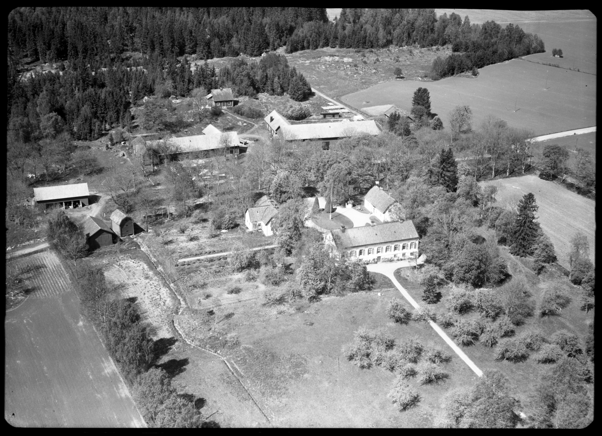 Flygfoto över Åbylunds gård, Åbylund.