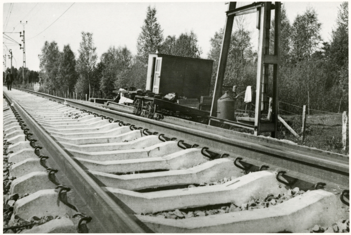Betongslipers, på sträckan mellan Nässjö-Sävsjö 1953.