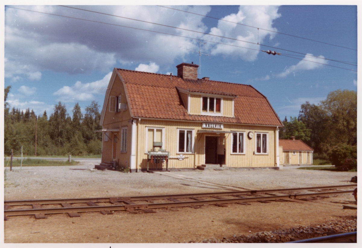 Vallvik station omkring år 1972.