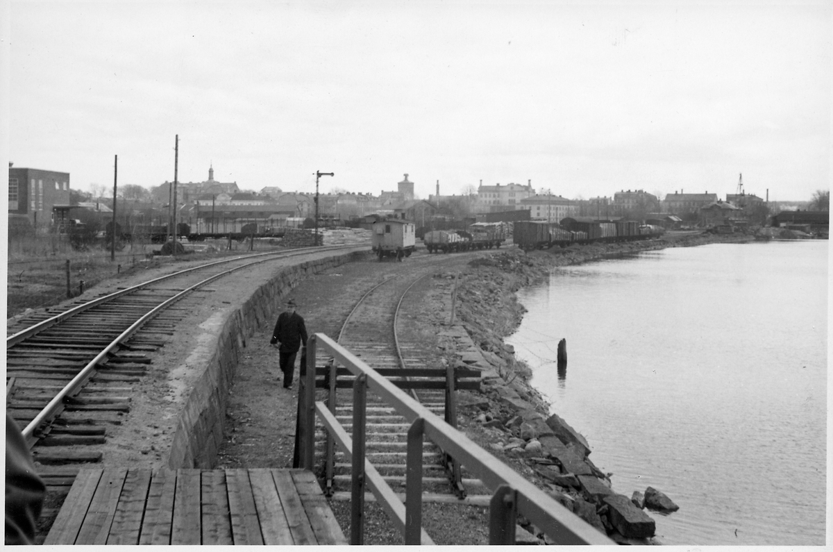 Utsikt från klaffbron mot Vänersborg.