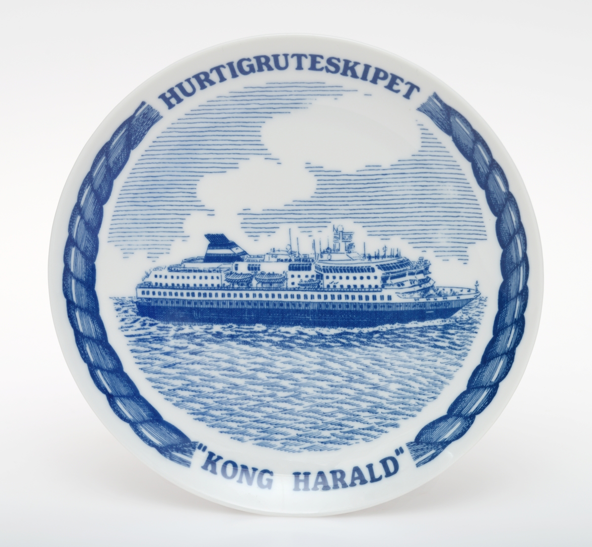 Motiv av Hurtigruten M/S Kong Harald.