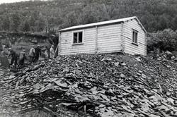 En av de nye hyttene i Altadalen, 1946. Bilde fra arbeiderde