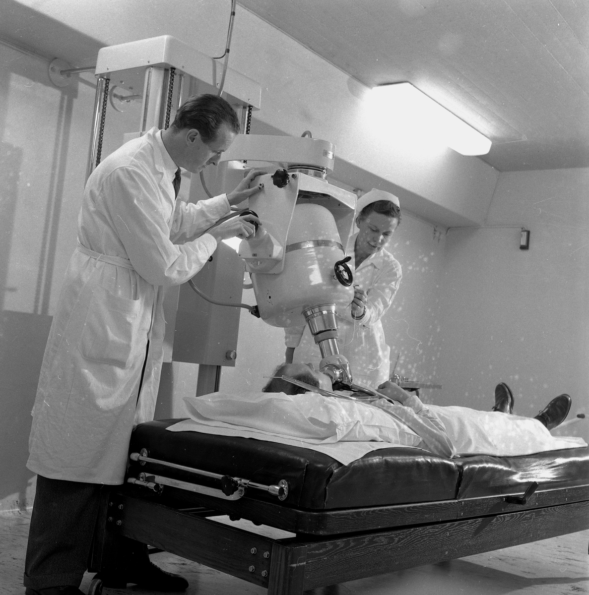 Cancerkanon.
1 december 1958.
