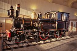 Damplokomotiv type V HUGIN utstilt på Stavanger stasjon.