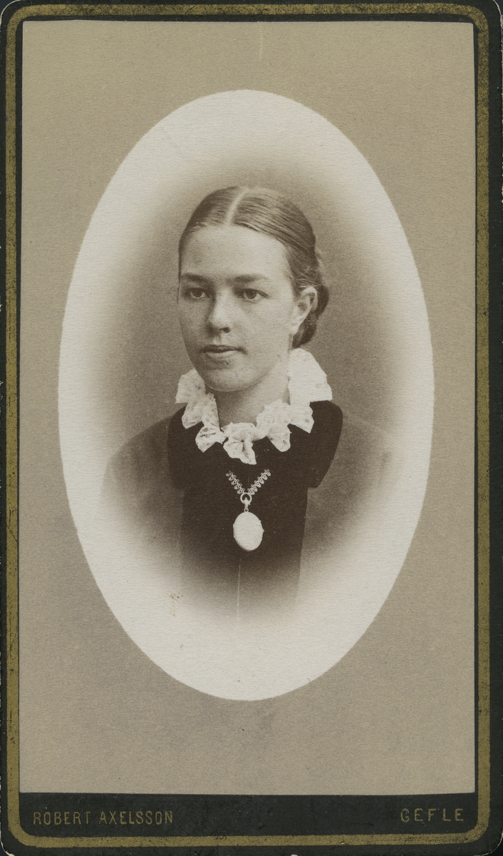 Fröken Fanny Forsström.