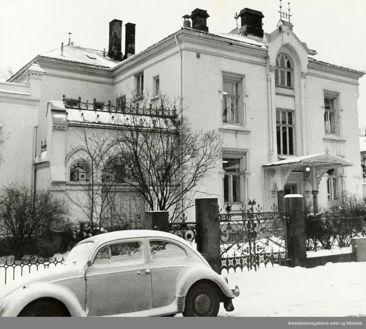 Inkognitogata 16. Bondelagets hovedkontor. Desember 1966