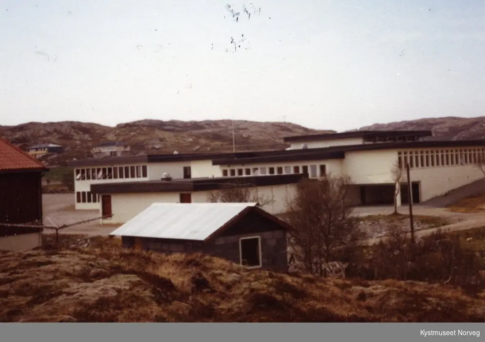 Rørvik, Austafjord skole