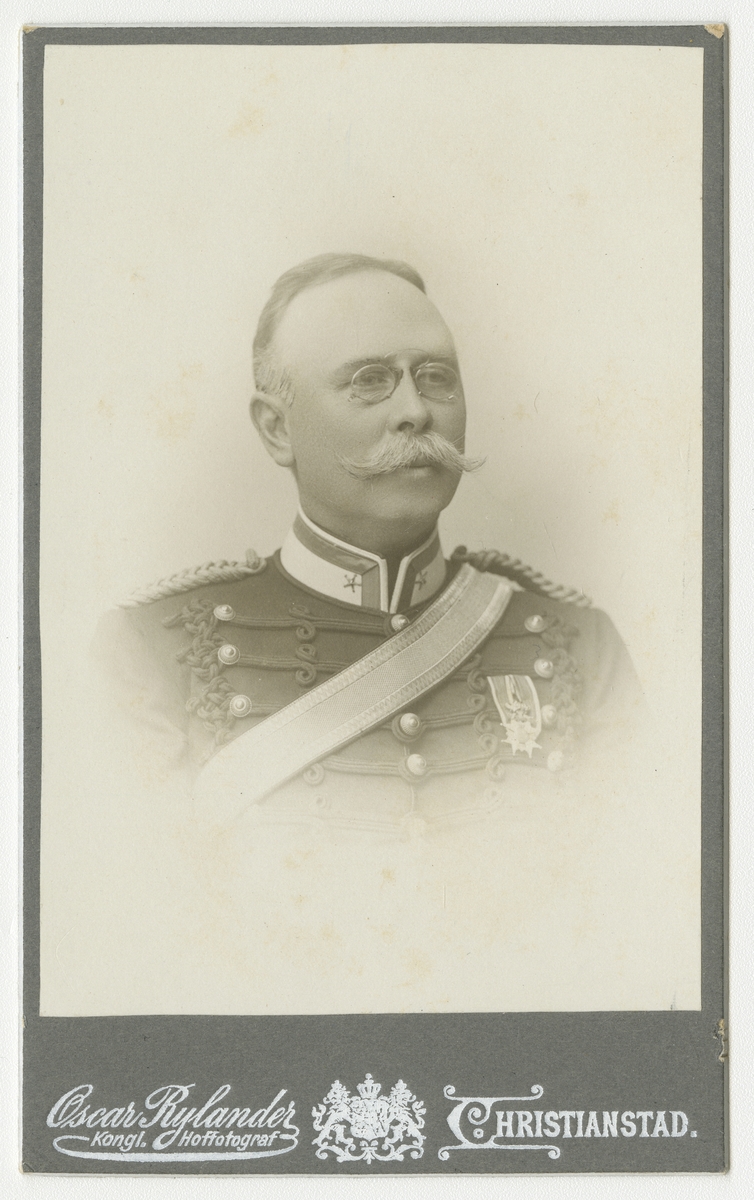 Porträtt av David Edward Holmer, major vid Wendes artilleriregemente A 3.
