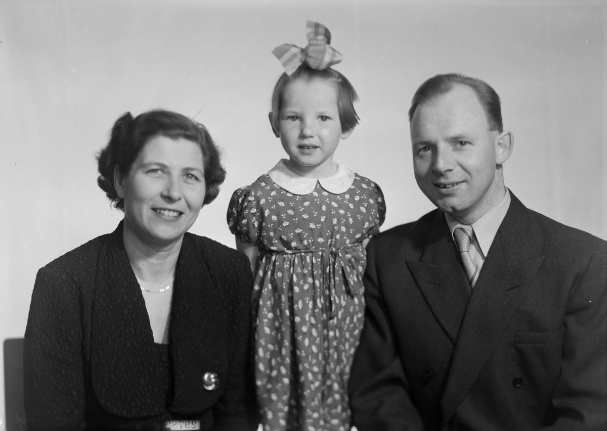 Per Lien med kone og datteren Marit