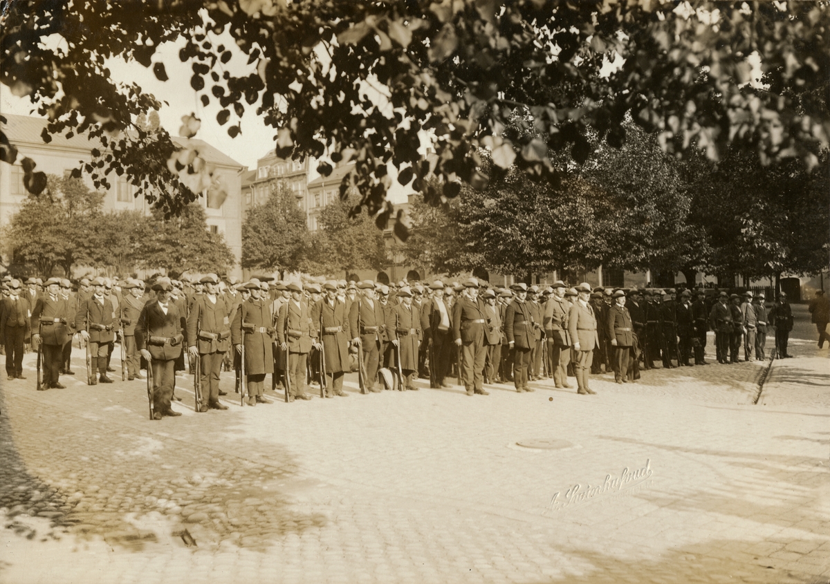 Landstormens mobilisering 1914, uppställning på Artillerigården utanför Armémuseum.
