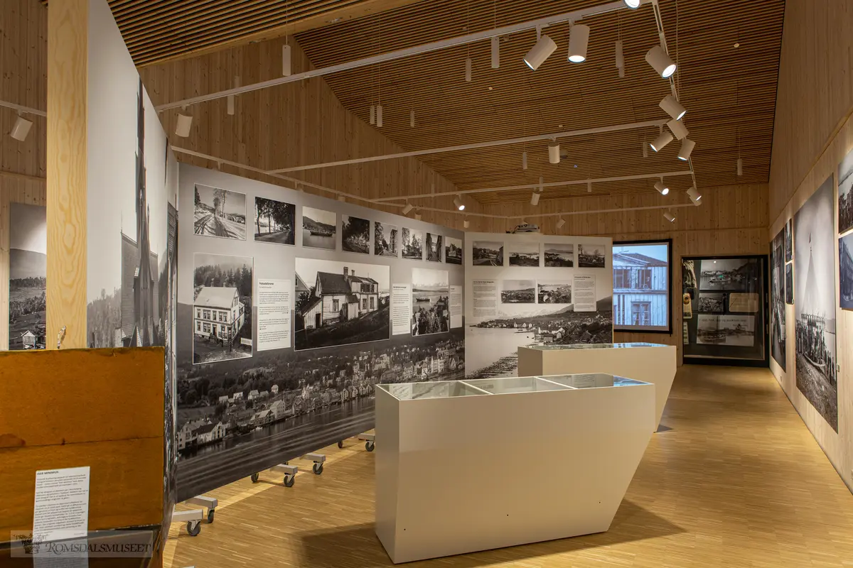 (jgjrsahgjo5), Kirkhorn utstillingen i Krona på Romsdalsmuseet.