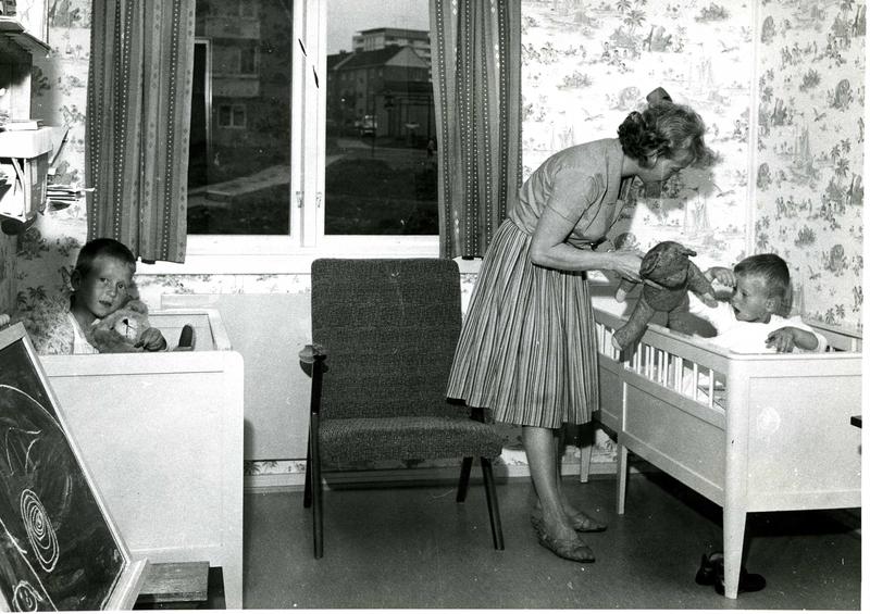 Barneværelset hos familien Hannevik på Manglerud, 1964. (Foto/Photo)