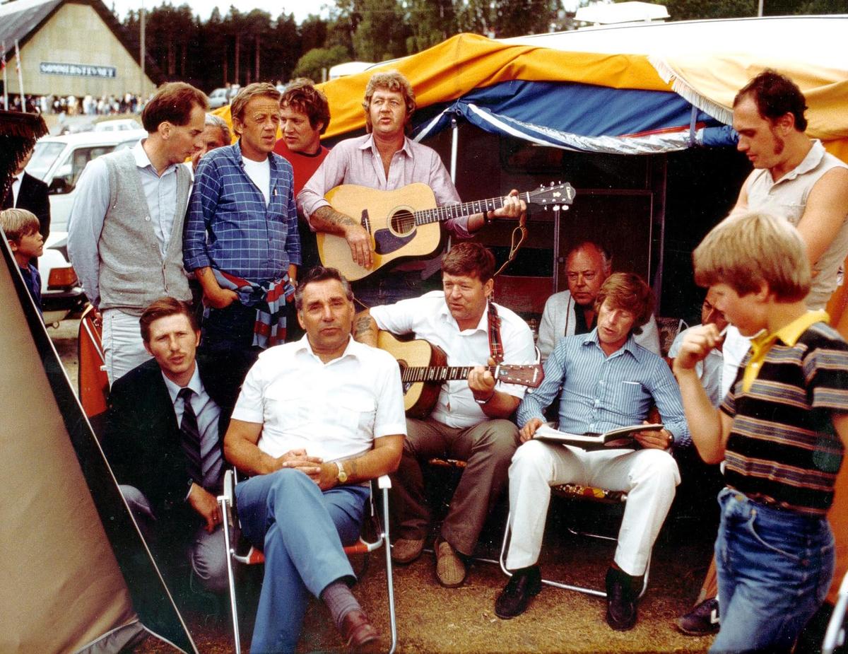 Christian gathering at Hedmarktoppen, 1983