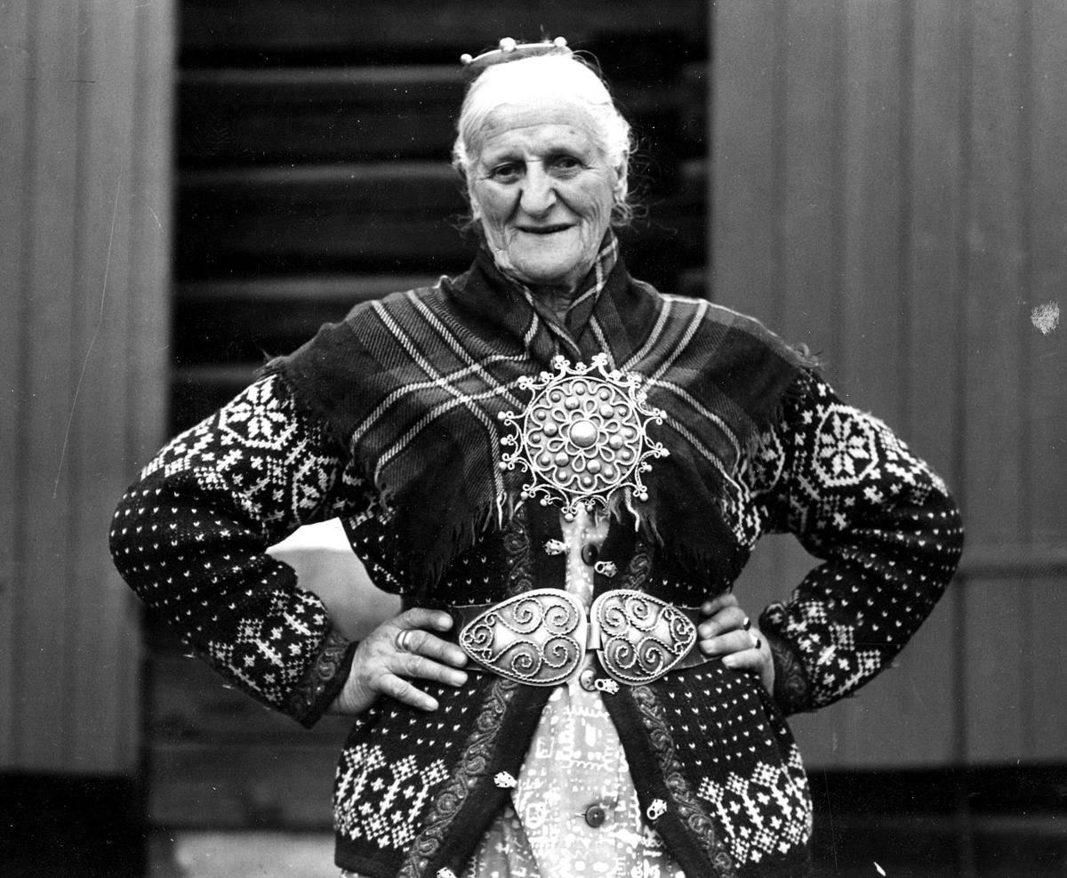 Marie Lovine Oliversen, Big-Johan’s daughter, dressed up in her Queen’s outfit , 1974.