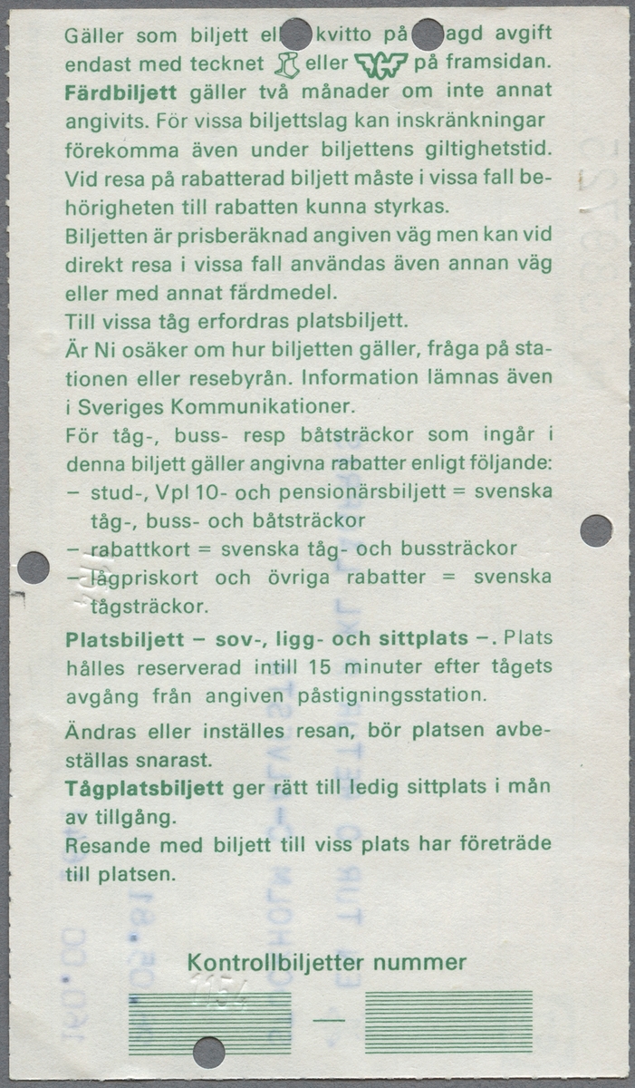 En tur- och returbiljett i 2:a klass, lågpris, för sträckan Stockholm C till Alvesta. Biljettens pris är 160 kronor. På baksidan finns reseinformation i grön text. Biljetten är klippt.