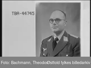 Portrett av tysk soldat i uniform,  luftwaffeofiser, Karl Nagel.