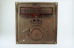 Postmuseet, gjenstander, postkasse, brevkasse, postinnkast i