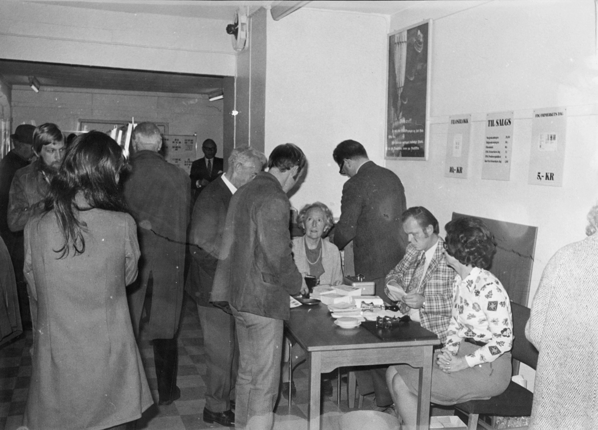 markedsseksjonen, Frimerkets dag' 73, Saga kino, utstilling, filateli