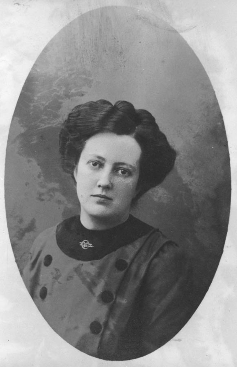 Hilda Olava Thoug, søster av Hans, Anna og Henrik