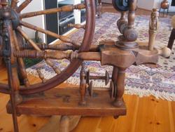 Rokkeknut .Rokk dreiet av Knut H Helland f.1847 d.1918..På s