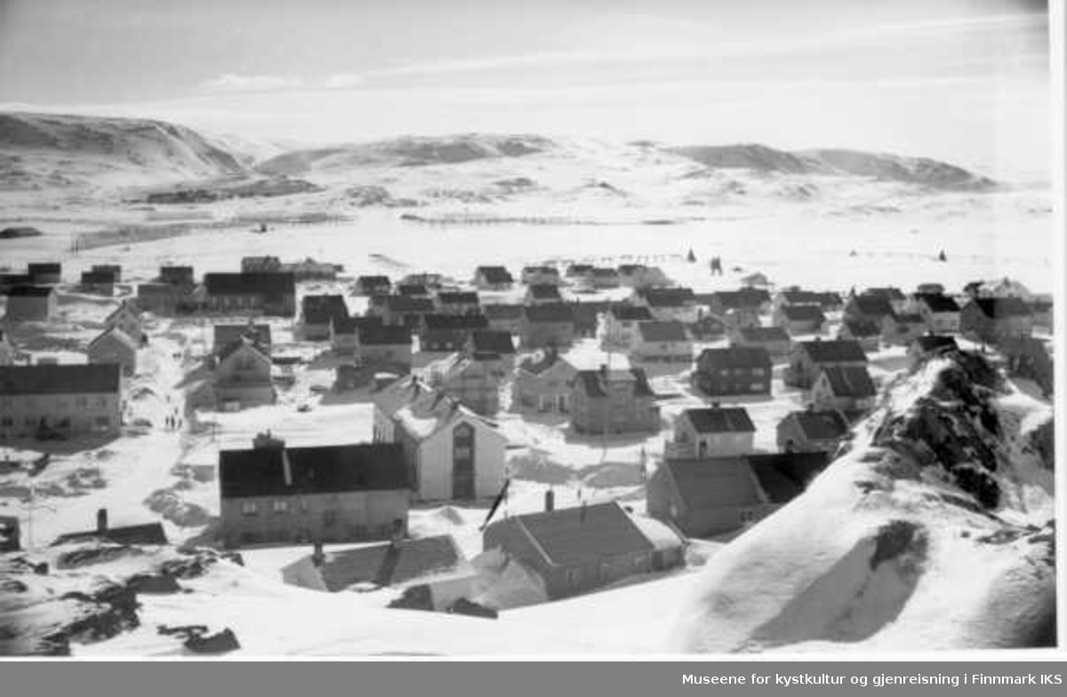 Oversiktsfoto over bebyggelse i sentrum, Værret, 1963