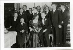 Bryllup i Grundnesgården 7.10.1938. Sigmund B. Monstre og El