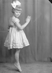 Ballettbilder fra Alma Christensens danseskole.