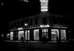 Lysreklame for Nidar Chokoladefabriks.