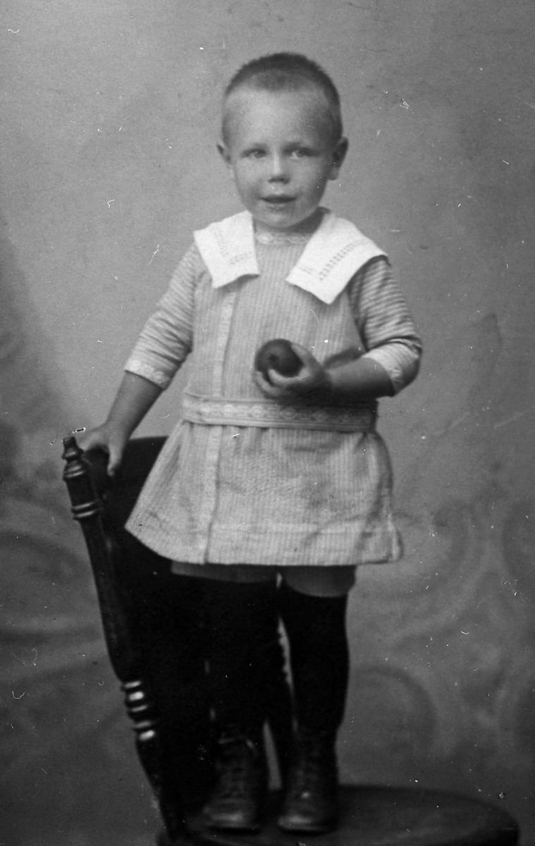 Et barn, Ståle Hagen