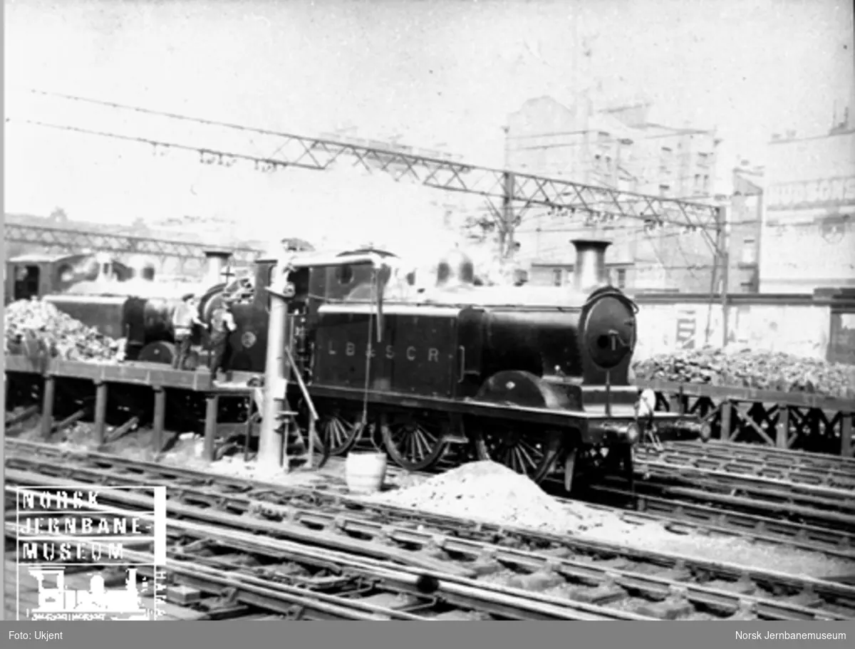 Britisk - L.B. & S.C.R. - damplokomotiv