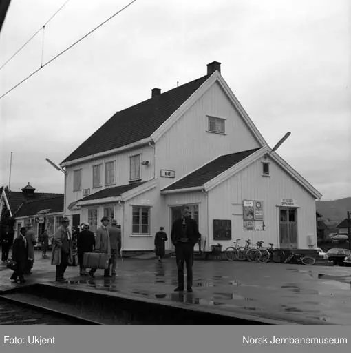 Bø stasjon - Norsk Jernbanemuseum / DigitaltMuseum