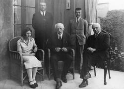 Gruppeportrett med blant annet Vidkun Abraham Jonssón Quisli