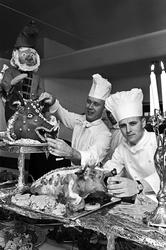 Serie. Dagbladets olympiautstilling hos Myhre. Fotografert 1