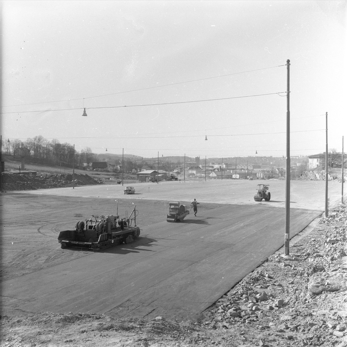 Økern torg, Oslo, 09.05.1959. Veiarbeid.
