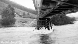 Bru over Lågen ved Eide - provisorisk utbedring av krigsskad