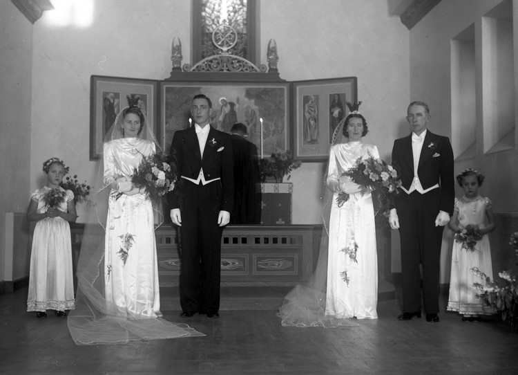 Dubbelbröllop i Munkedals kapell