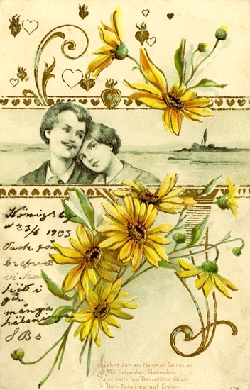 Postkort. Ett förälskat par mellan bårder av hjärtan; gula blommor och guldgirlanger samt en tysk vers