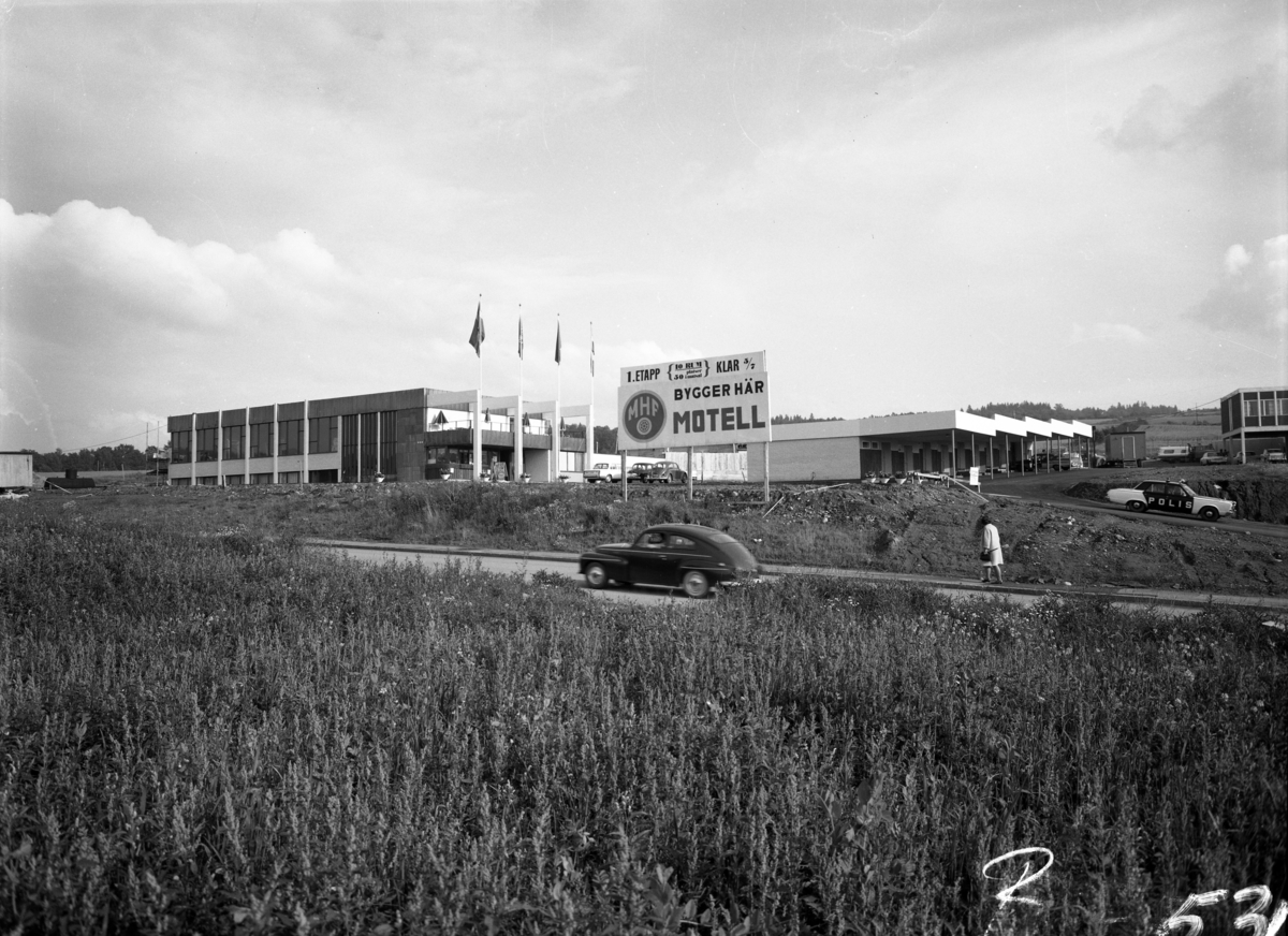 Den 28 maj 1968 öppnade MHF (Motorförarnas Helnykterhetsförbund) ett motell vid nuvarande Birkagatan mellan Huskvarna och Jönköping. Intill huvudbyggnaden, som innehöll reception,  restaurang och hotellrum, fanns låga övernattningslägenheter med carport för bilen. Dessa hade byggts av bilföretagaren Mats Hultgren och kom att ingå i motellet. Idag är det ombyggt till studentbostäder.