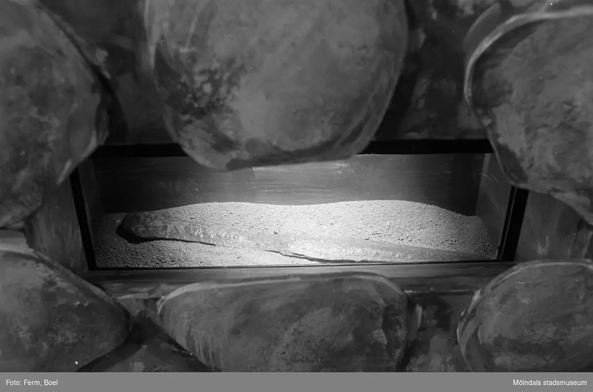 Mölndals museums basutställningar: Svärd från bronsåldern.