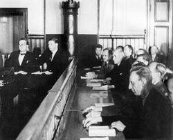 Fra bystyremøtet i anledning Sarpsborgs 100-års byjubileum i