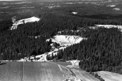 Flyfoto av Østfold Betongprodukter ved Momarken   i  Eidsber