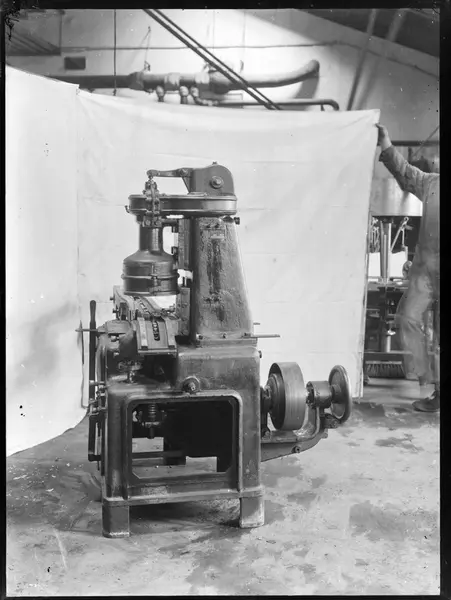 Komfyrproduksjon, fra hallen i 1928.