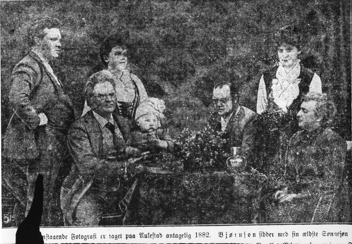 Familie, Bjørnson, avisutklipp, repro