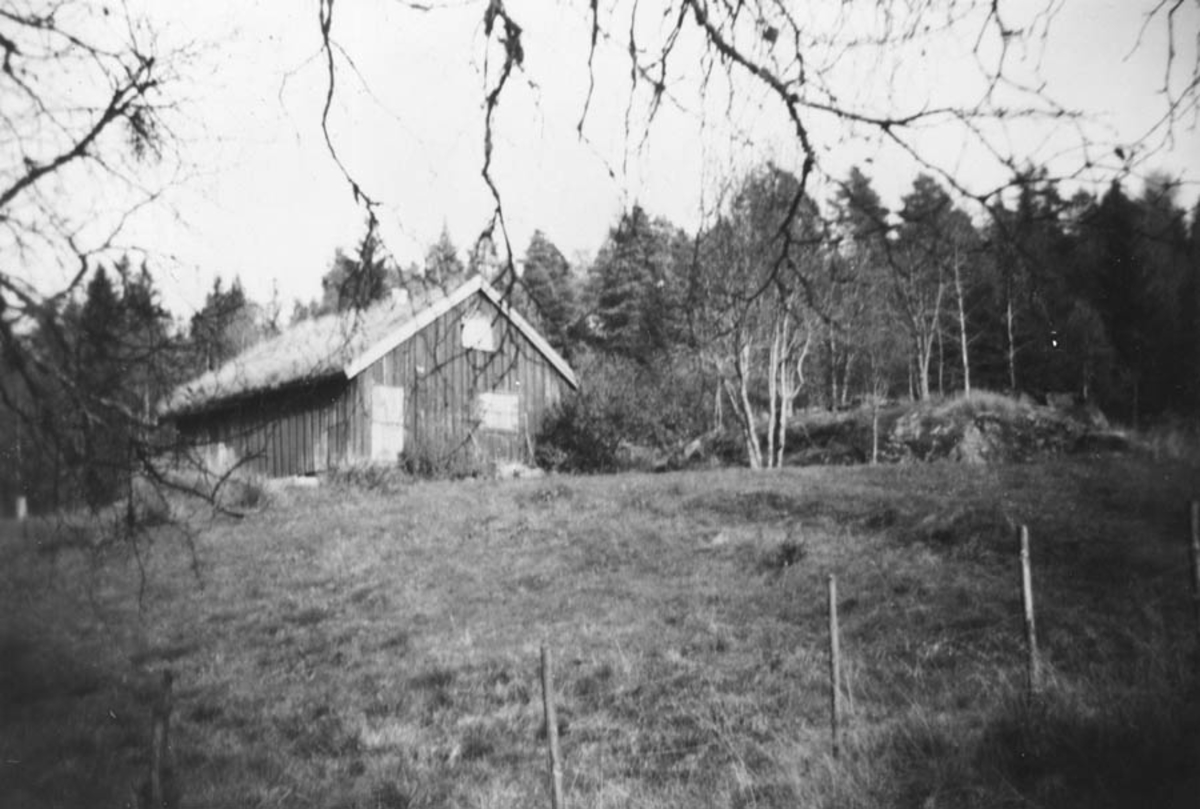 Hus på strekningen skytterbanen i Kråkstad til Viertjern.