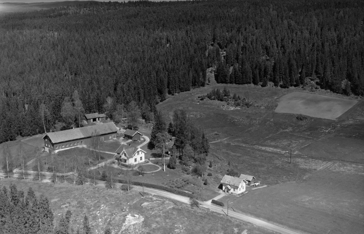 PAVESTAD ØSTRE GÅRD - Akershusbasen / DigitaltMuseum