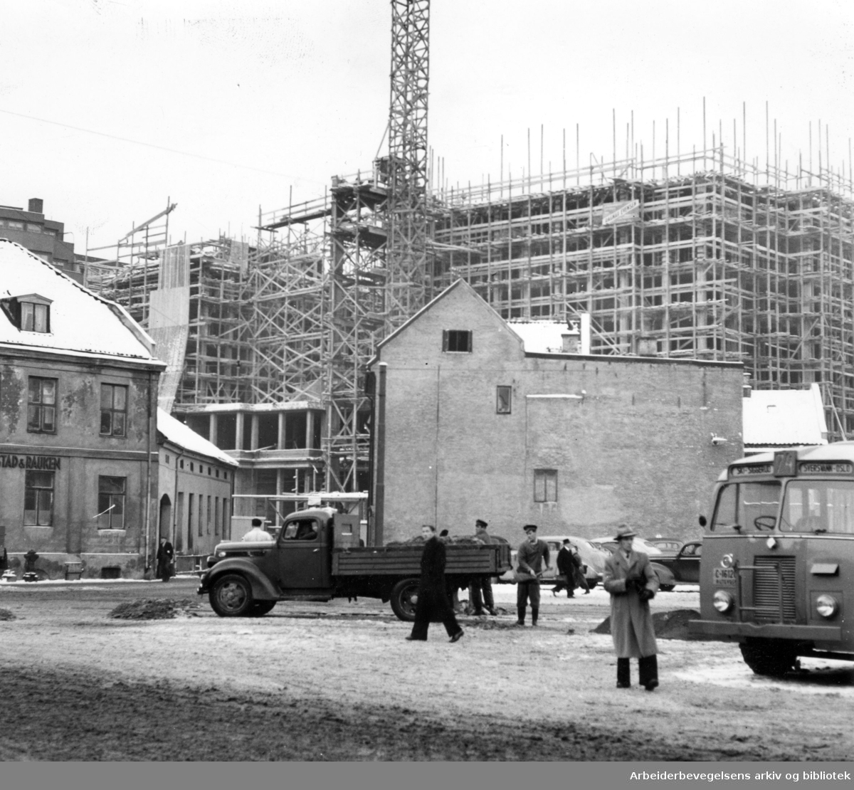 Hotell Viking under bygging,.januar 1950